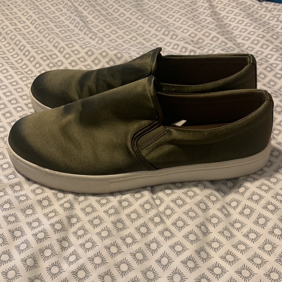 Slip On Sneakers - Picture 4 of 7